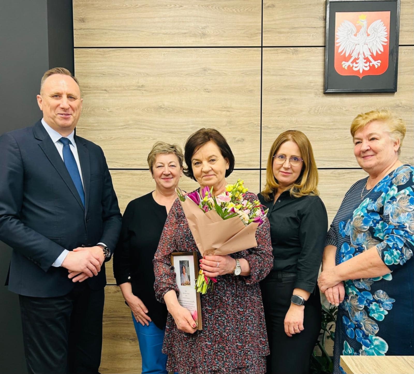 40 LAT PRACY WŚRÓD KSIĄŻEK – POŻEGNANIE PANI BOŻENY KASPEREK